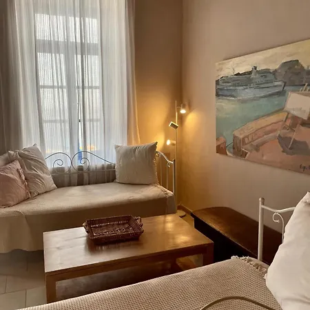 Hiona-seafront * Chalki Town