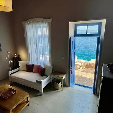 Apartament Hiona-seafront *