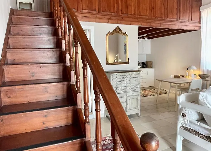 Hiona-seafront アパート